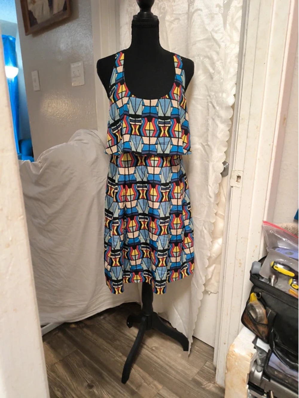 #JessicaSimpson #Geometrictribalprint #Dress